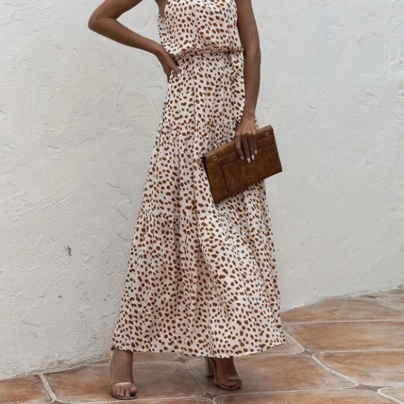 Dalmatian Print Ruffle Hem Belted Halter Dress - Picture 6 of 9